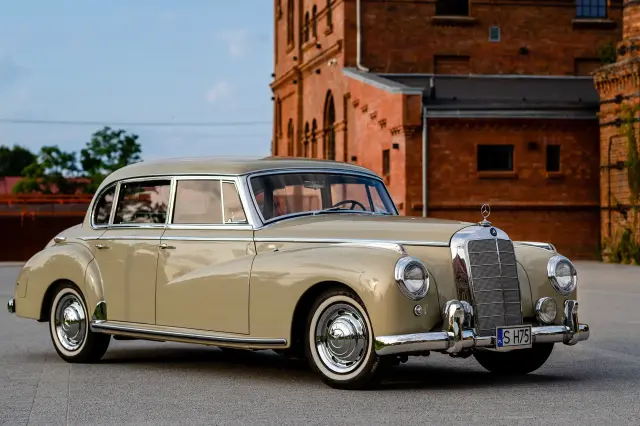 Zdjęcie samochodu: Mercedes W186 Adenauer