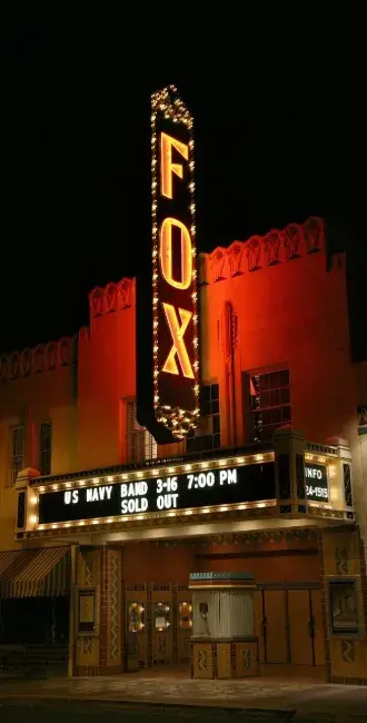 Zdjęcie do oferty: SAMOCHÓD DO FILMU